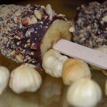 Рецепт Бананов в шоколаде и орехах