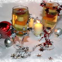 Рецепт Фруктово-ягодный десерт с шампанским