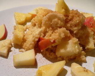 Фрукты со сладким кускусом