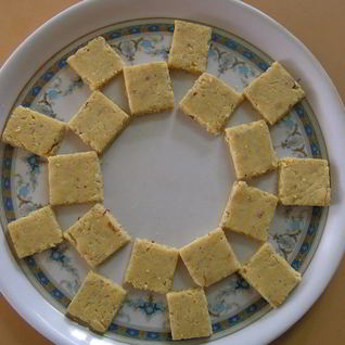 Индийский сливочный десерт Бурфи