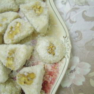 Иранская сладость Баслог