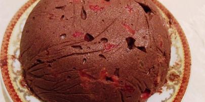 холодный десерт клубника в шоколаде