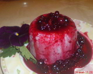 Холодный пудинг из манной крупы