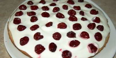 бисквит на горячем молоке со сметанно-йогуртовым кремом