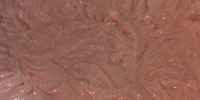 бисквитный рулет с творожно-ягодным кремом