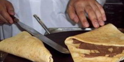 блинчики с шоколадным ореховым кремом