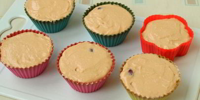 крем-брюле из творога с вареной сгущенкой и вишней