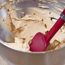 Рецепт Крем из вареной сгущенки и масла