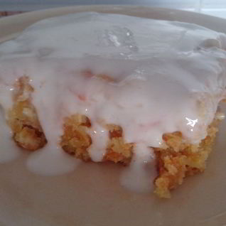 Морковный бисквит со сметанным кремом