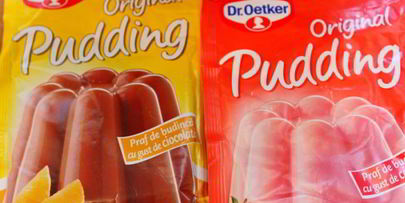 рулет с кофейным кремом и клубникой