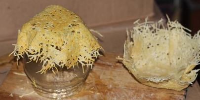 рулетики из лосося с кремом из рикотты