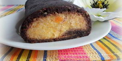 шоколадный рулет с абрикосовым кремом