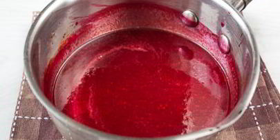 шу с заварным и малиновым кремом