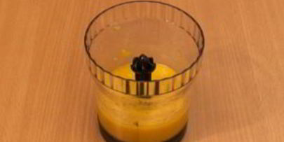 слоеные корзинки с кремом из маскарпоне, манго и фруктами