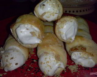 Трубочки с белковым заварным кремом