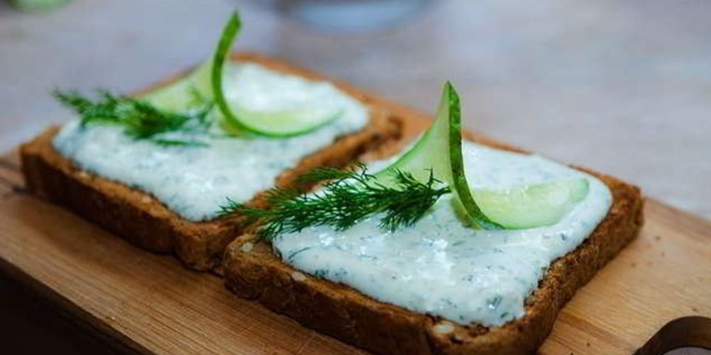 Рецепт творожный крем с зеленью