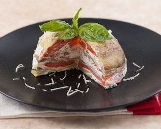 Мильфей из печеных овощей с мягким козьим сыром