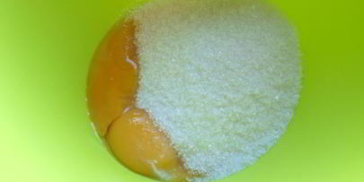 апельсиновое мороженое с апельсиновым соусом