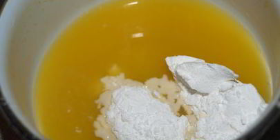 апельсиновое мороженое с апельсиновым соусом