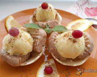 Домашнее мороженое на сливках и сметане