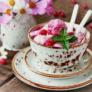 Клюквенное мороженое с апельсином