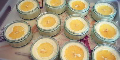 лавандово-лимонноe мягкое итальянское мороженое джелато