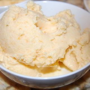 Мороженое из молока и сахара