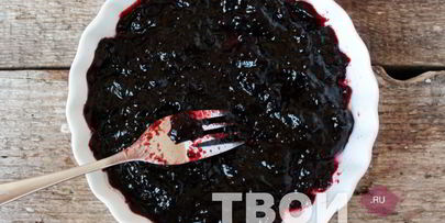 мороженое с черникой