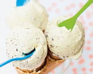 Мороженое Страчателла с белым шоколадом