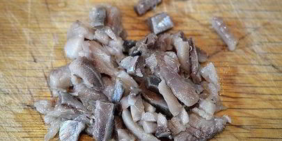 селедочное мороженое с крабовой крошкой