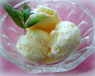 Ванильное мороженое