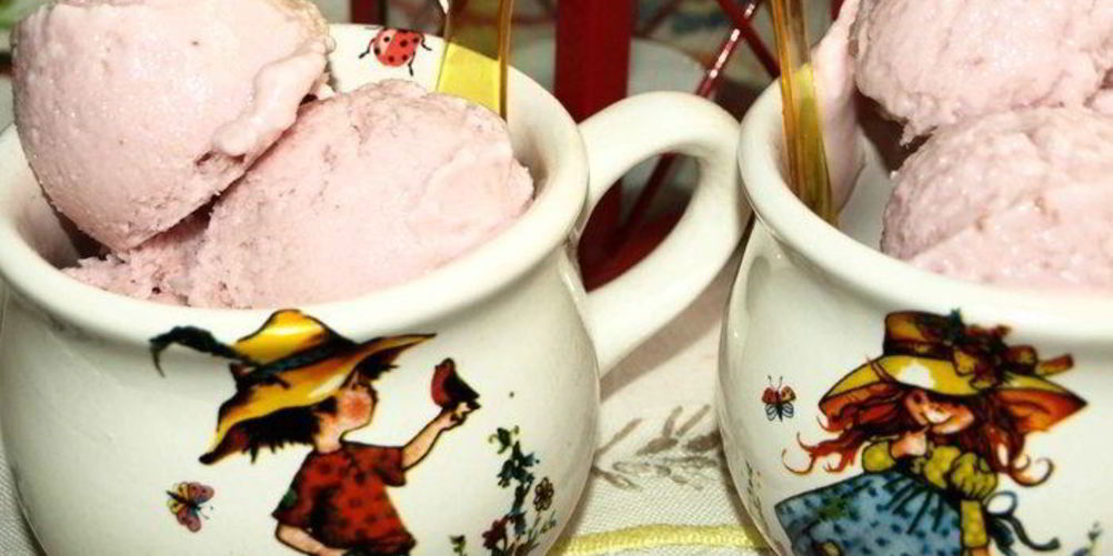 Рецепт вишневое творожно-йогуртовое мороженое