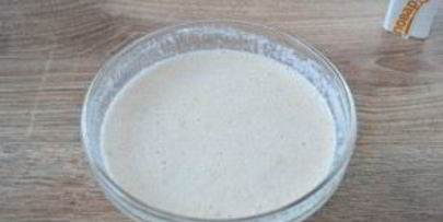 дрожжевой кулич