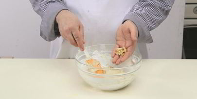 кулич с пряностями