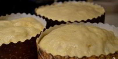 пасхальный кулич на сметане