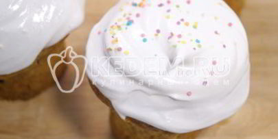 пасхальный кулич с изюмом