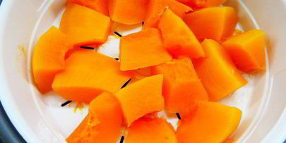 тыквенный кулич с лавандовой сливочной глазурью