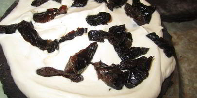 пироженое шоколадный чернослив