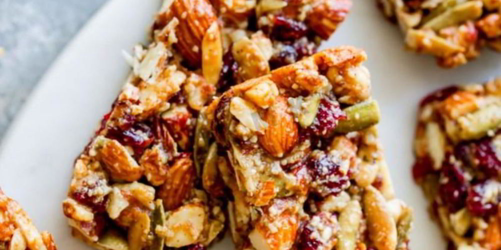 Рецепт пряная гранола с клюквой