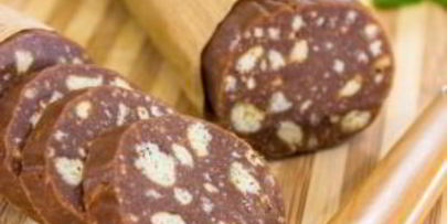 сладкая шоколадная колбаска