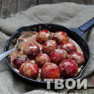 Слива запеченная