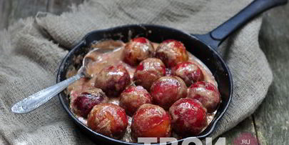 слива запеченная