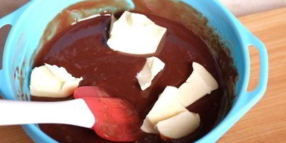 трюфели с абрикосовым пюре, курагой и ромом