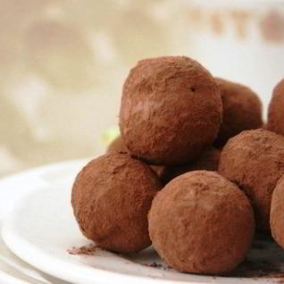 Трюфели с сухофруктами и орехами