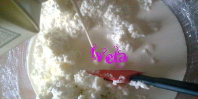 творожное желе с клубничным соусом