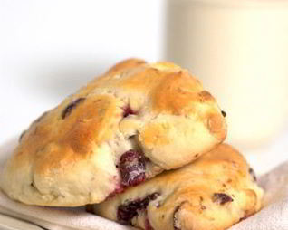 Вишнево-шоколадные сконы