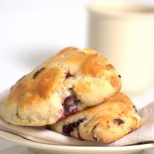 Вишнево-шоколадные сконы