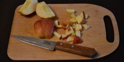 яблочно-клюквенный крамбл с овсяными хлопьями