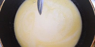 жареные бананы с ромом и орехами