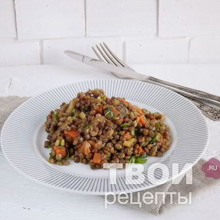 Чечевица с овощами